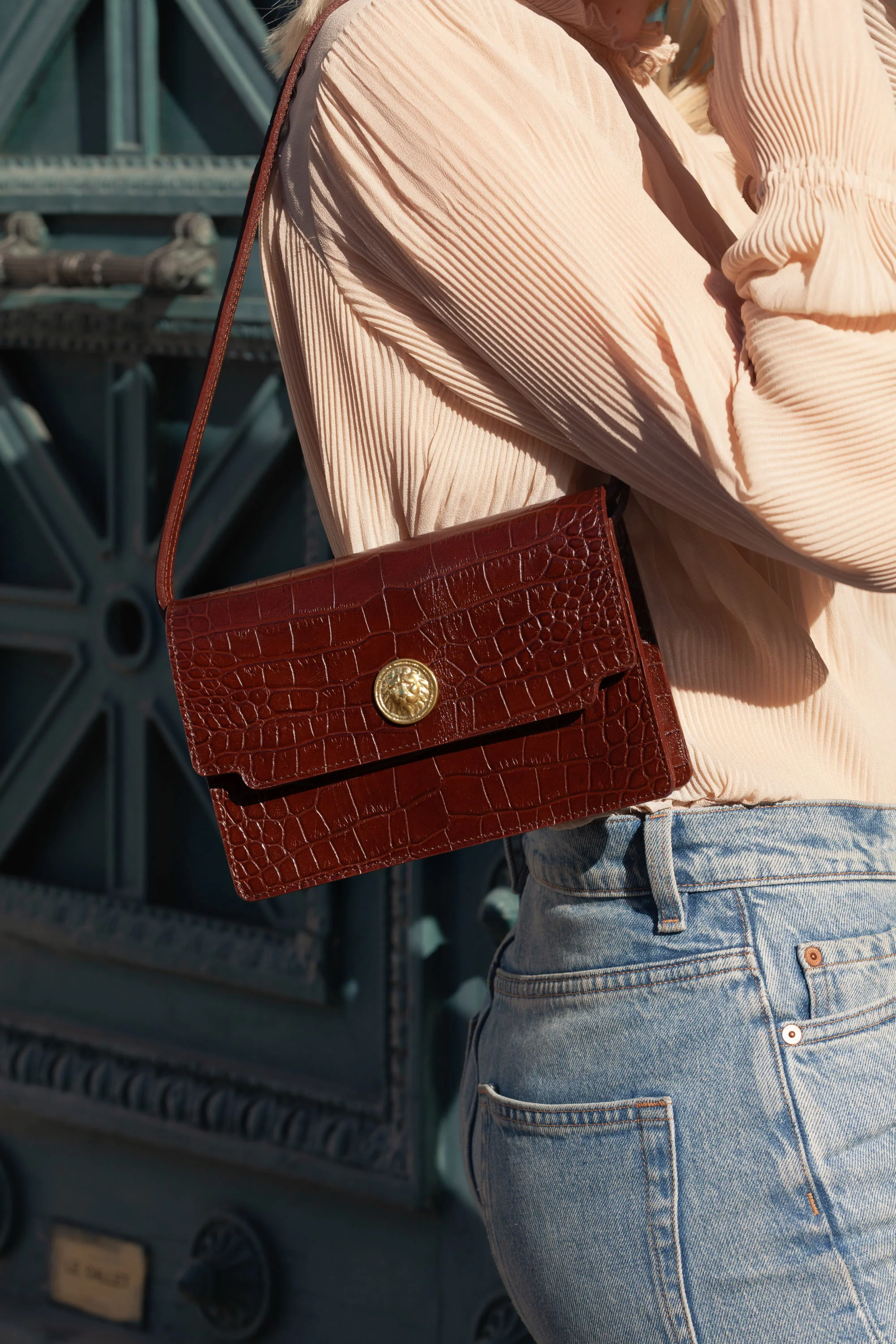 SAC LÉO CROCO CHOCOLAT - Image 6